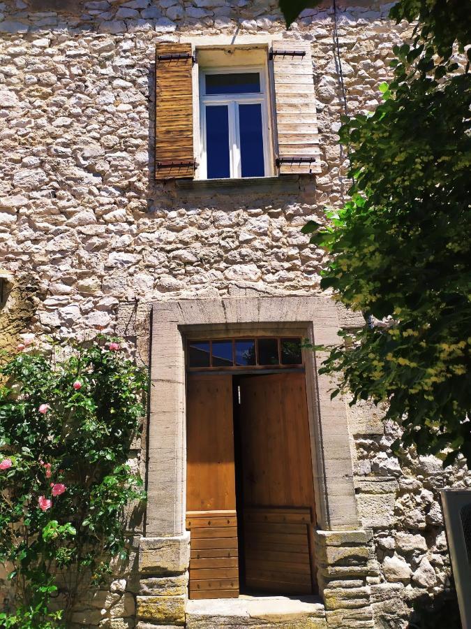 Méthamis Chambre D'Hotes Face Au Lavoir מראה חיצוני תמונה
