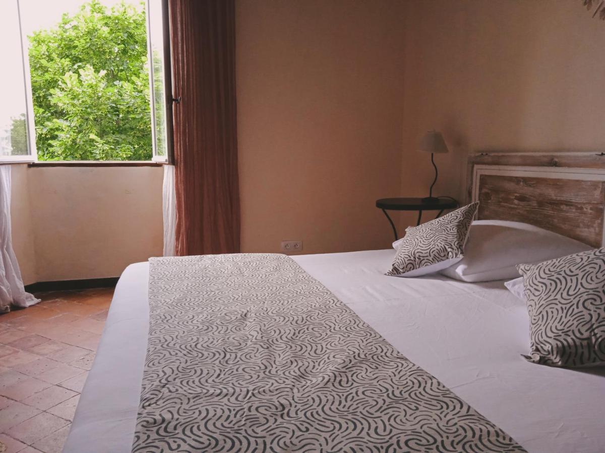 Méthamis Chambre D'Hotes Face Au Lavoir מראה חיצוני תמונה