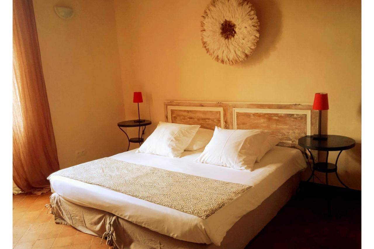 Méthamis Chambre D'Hotes Face Au Lavoir מראה חיצוני תמונה
